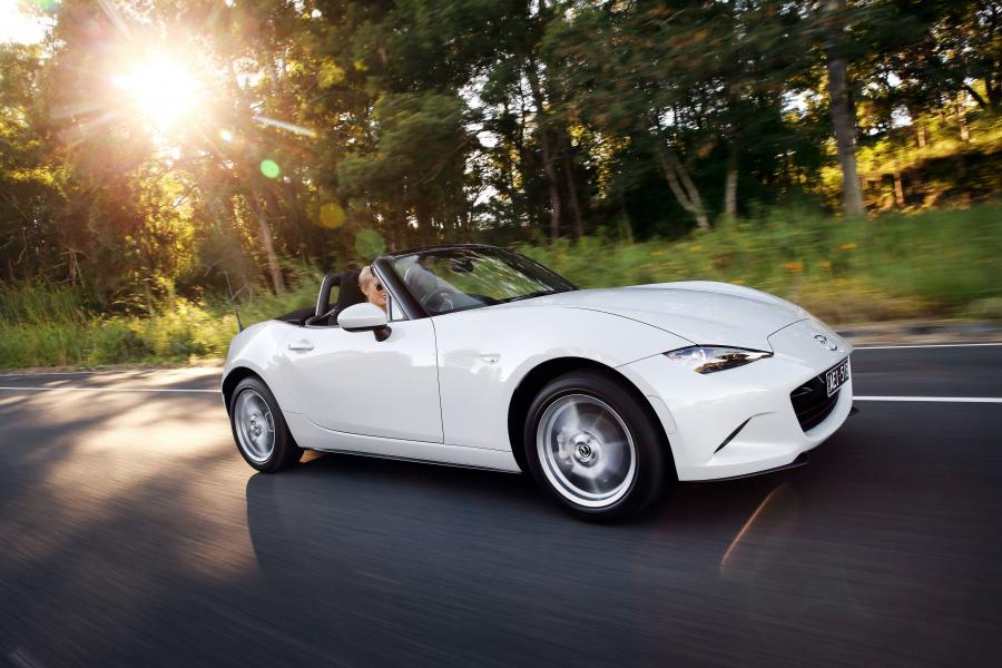  Mazda MX-5 2015 года  (AU) (фото 9 из 30)